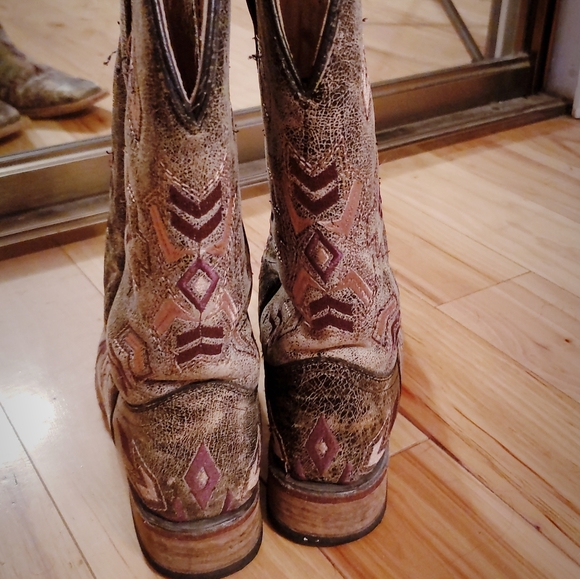 Cowboy boots - Picture 10 of 12